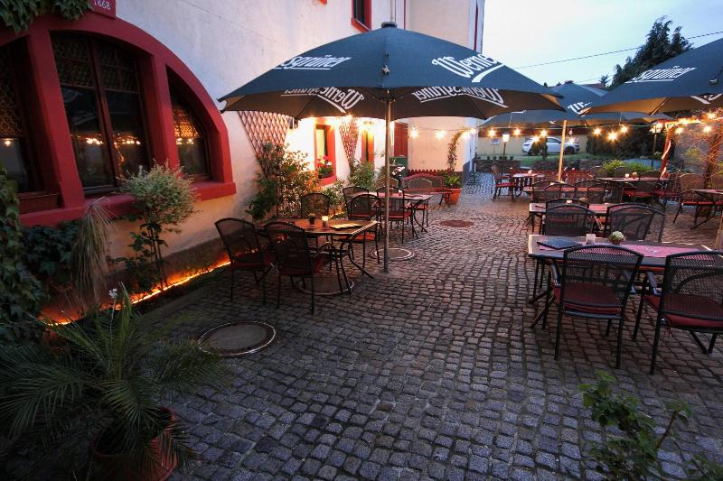 Pension Gasthof Und Hotel Roter Hirsch image