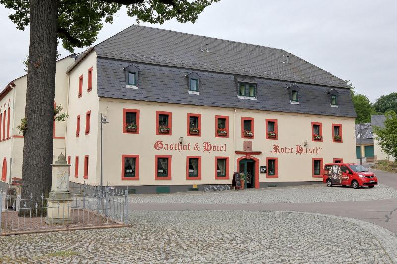 Pension Gasthof Und Hotel Roter Hirsch image