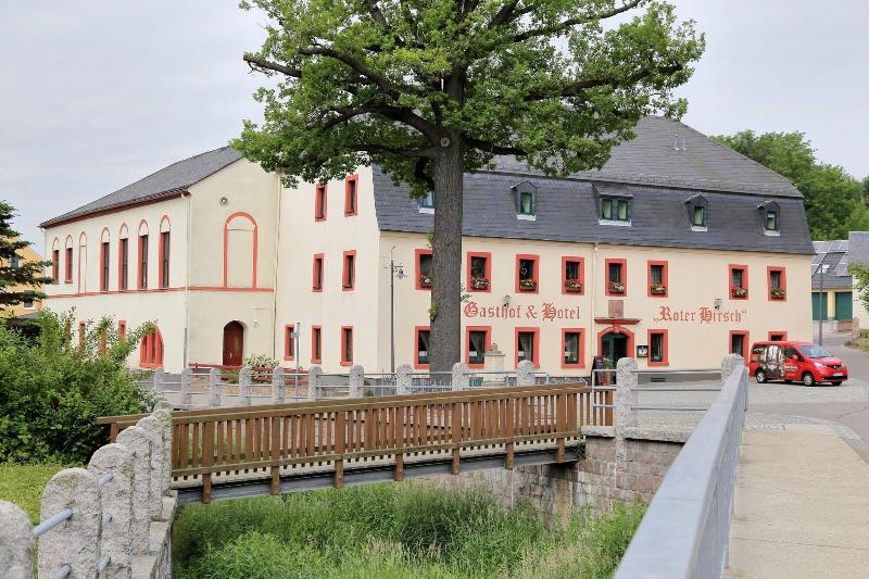 Pension Gasthof Und Hotel Roter Hirsch image