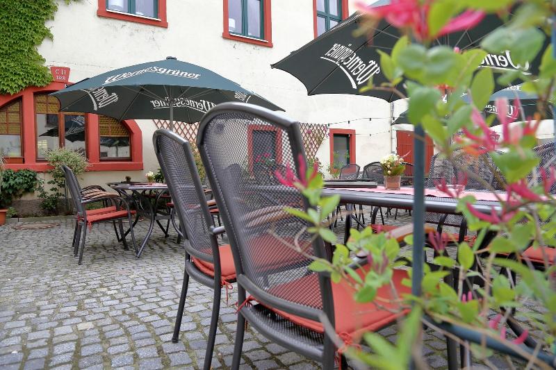 Pension Gasthof Und Hotel Roter Hirsch image
