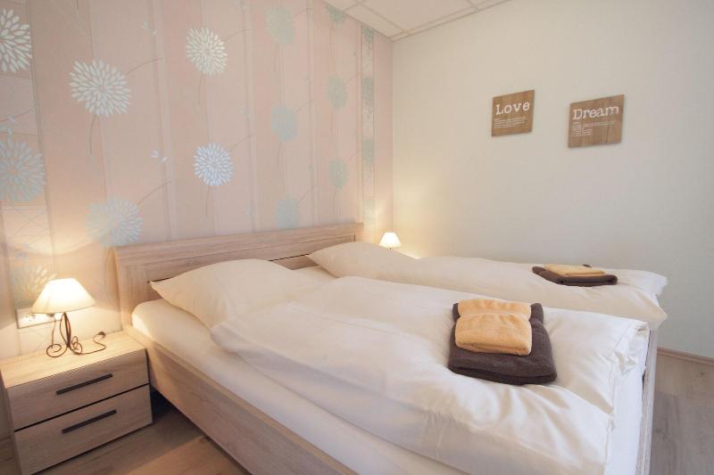 Pension Gasthof Und Hotel Roter Hirsch image