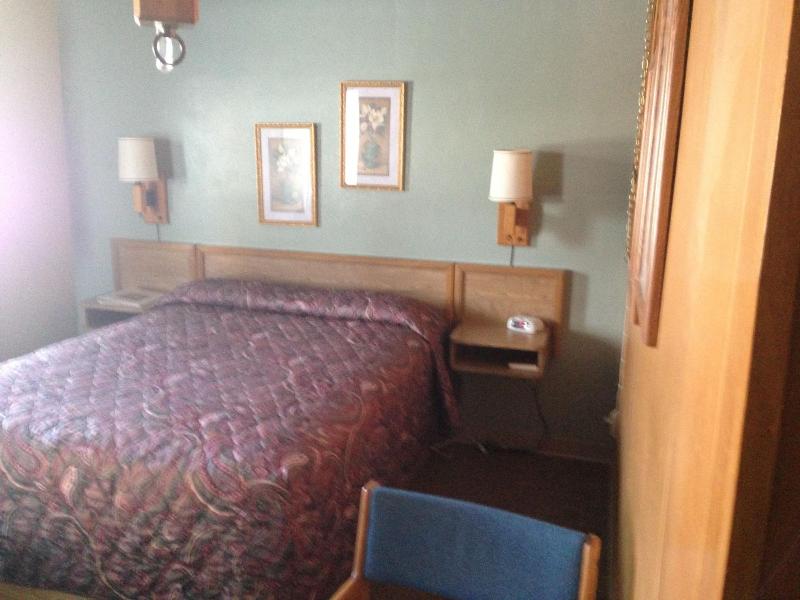Jamestown Motel — view