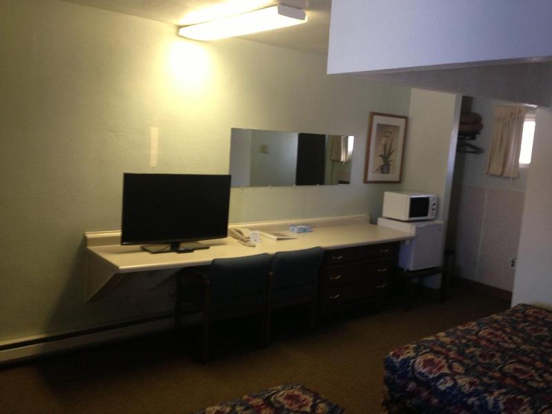Jamestown Motel image