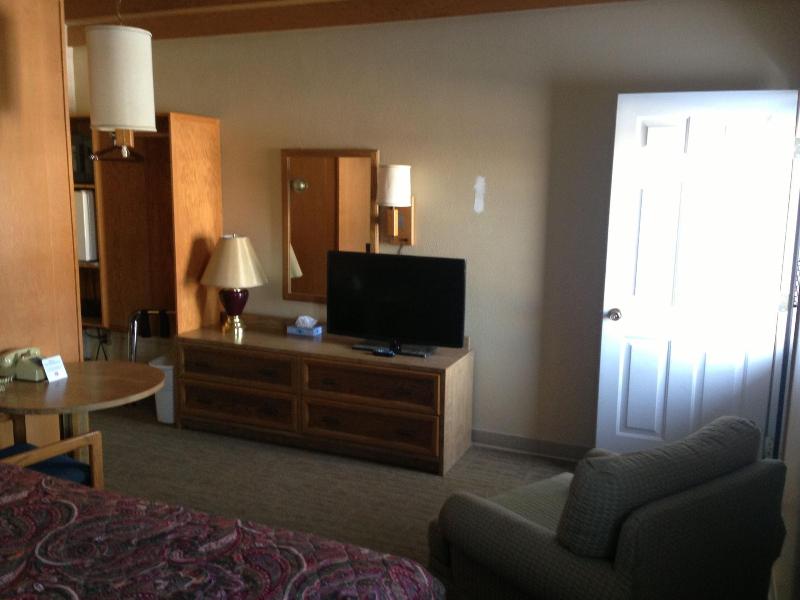 Jamestown Motel image