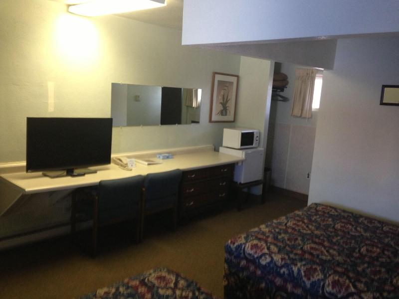 Jamestown Motel image