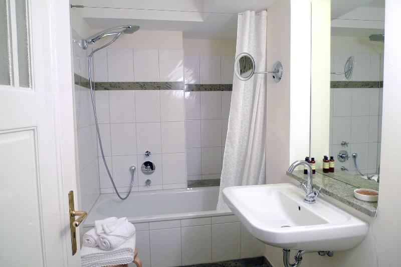 Andante Apartmenthotel image