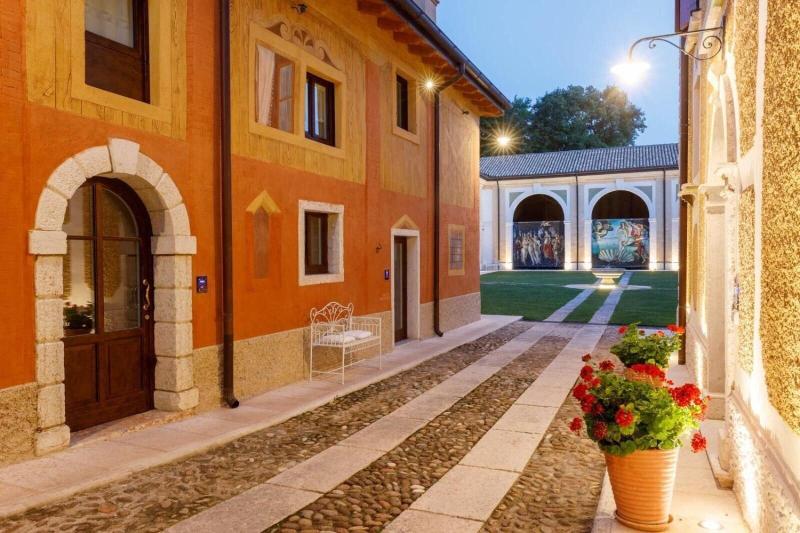 Villa Padovani Relais De Charme image