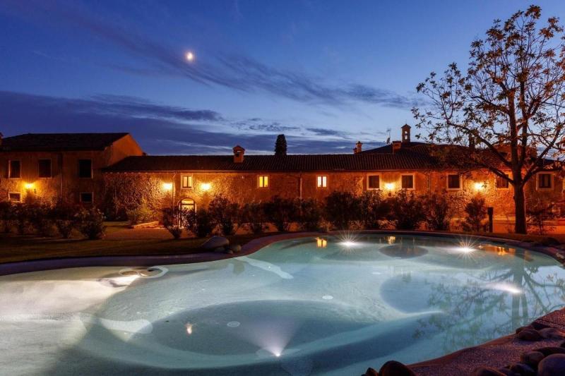 Villa Padovani Relais De Charme image