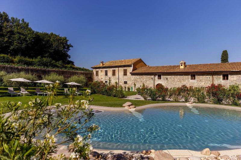Villa Padovani Relais De Charme image
