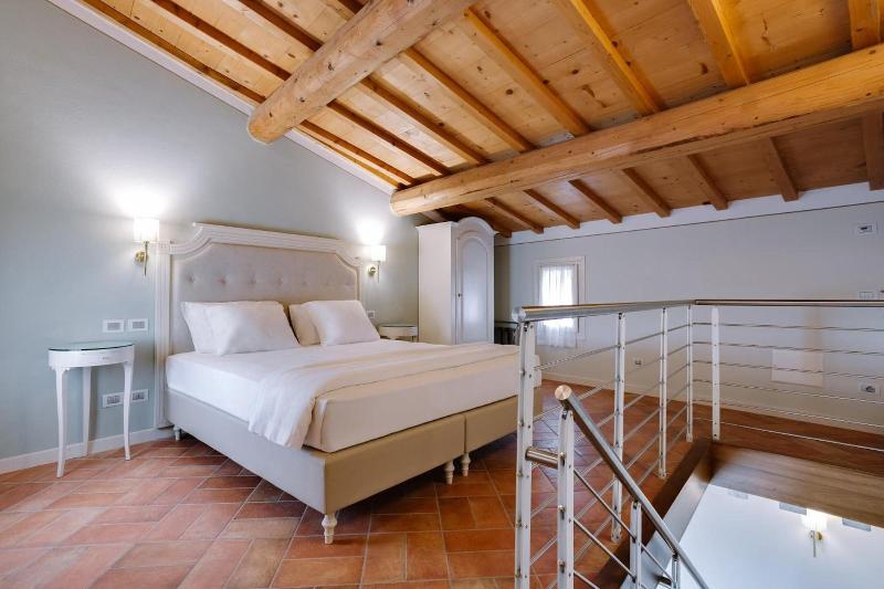 Villa Padovani Relais De Charme image
