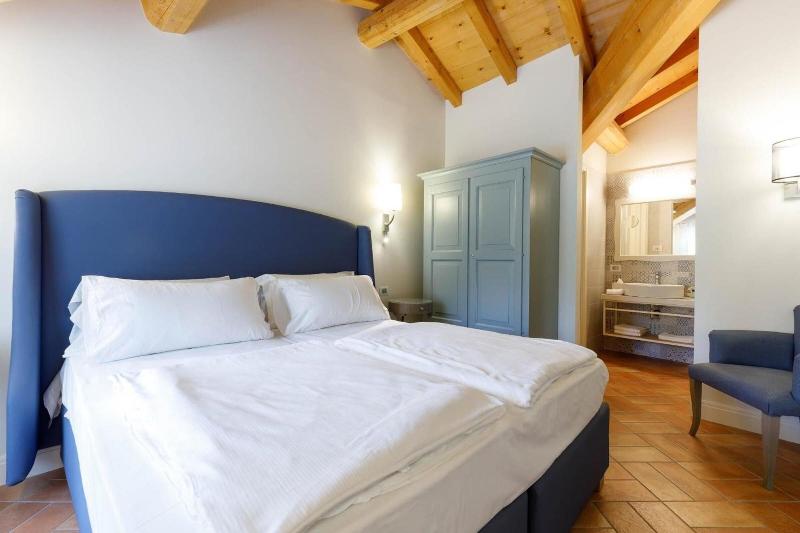 Villa Padovani Relais De Charme image