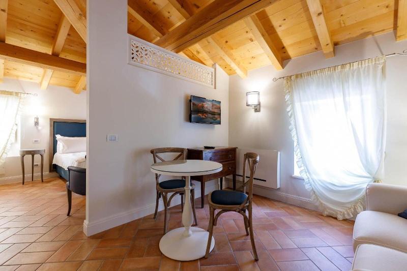 Villa Padovani Relais De Charme image