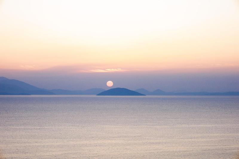 Blue Horizon Suites image