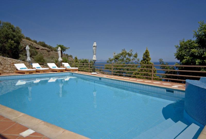 Blue Horizon Suites image