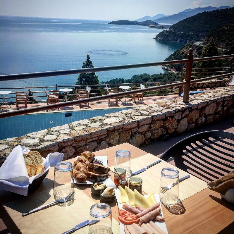 Blue Horizon Suites image