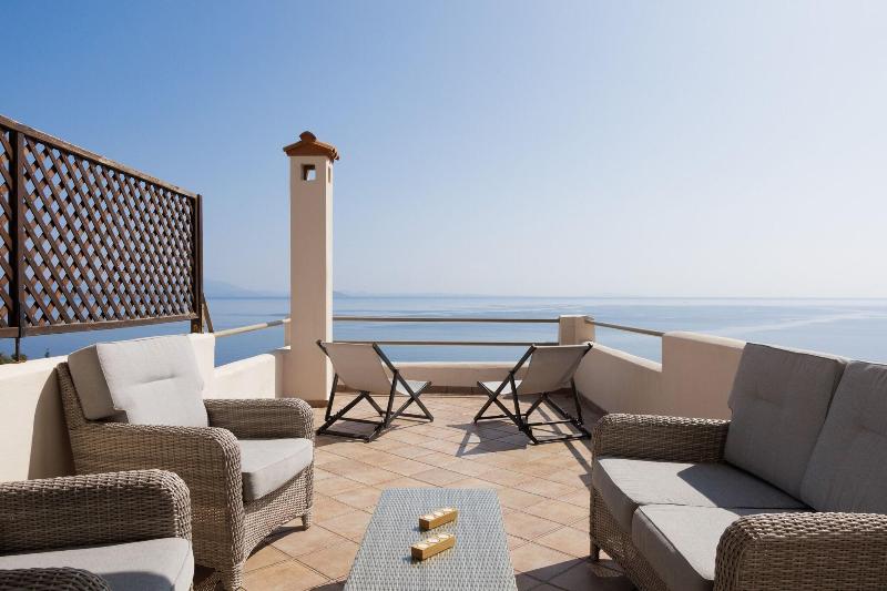 Blue Horizon Suites image