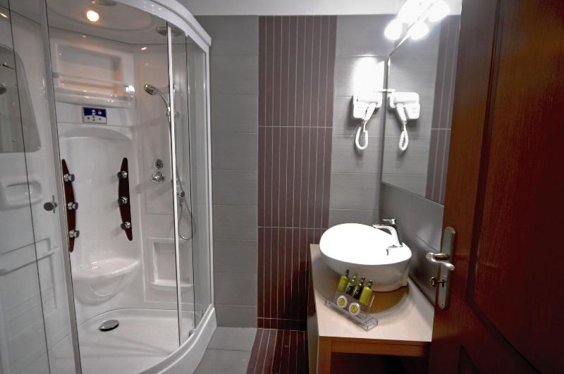 Blue Horizon Suites image