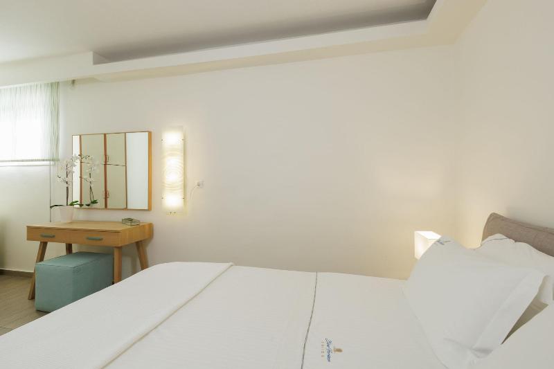 Blue Horizon Suites image