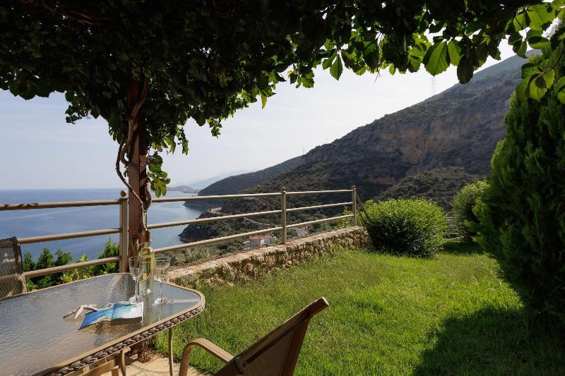 Blue Horizon Suites image