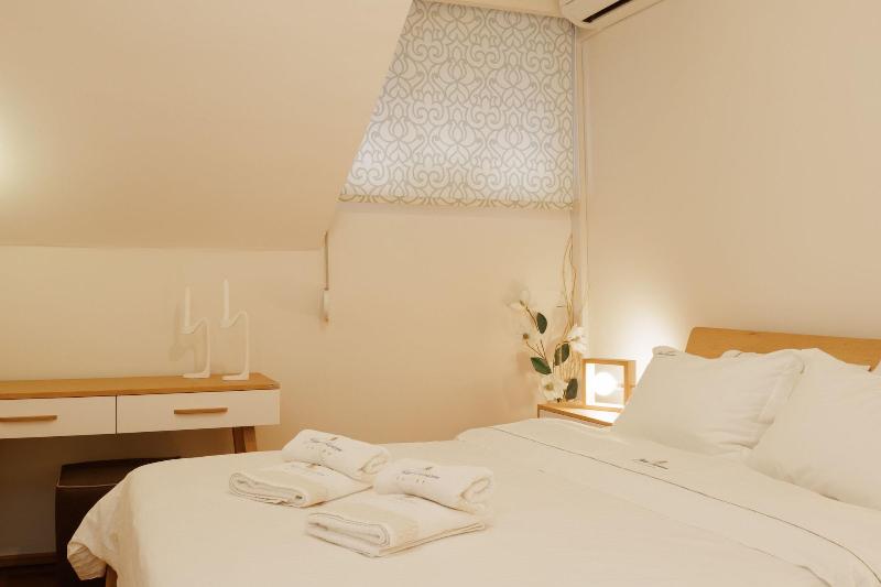 Blue Horizon Suites image