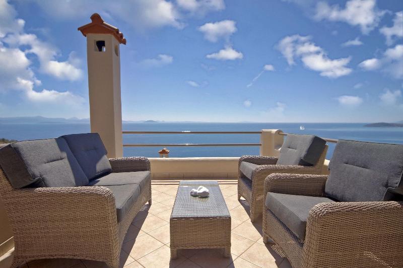 Blue Horizon Suites image