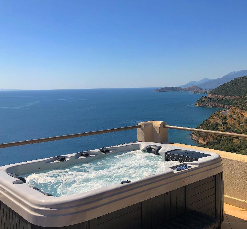 Blue Horizon Suites image