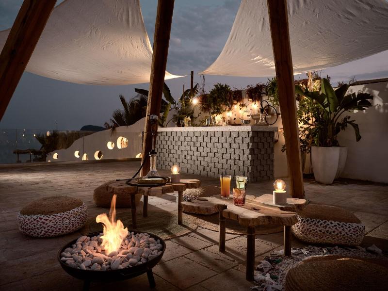 Gardelli Resort image