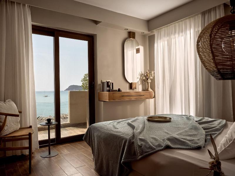 Gardelli Resort image