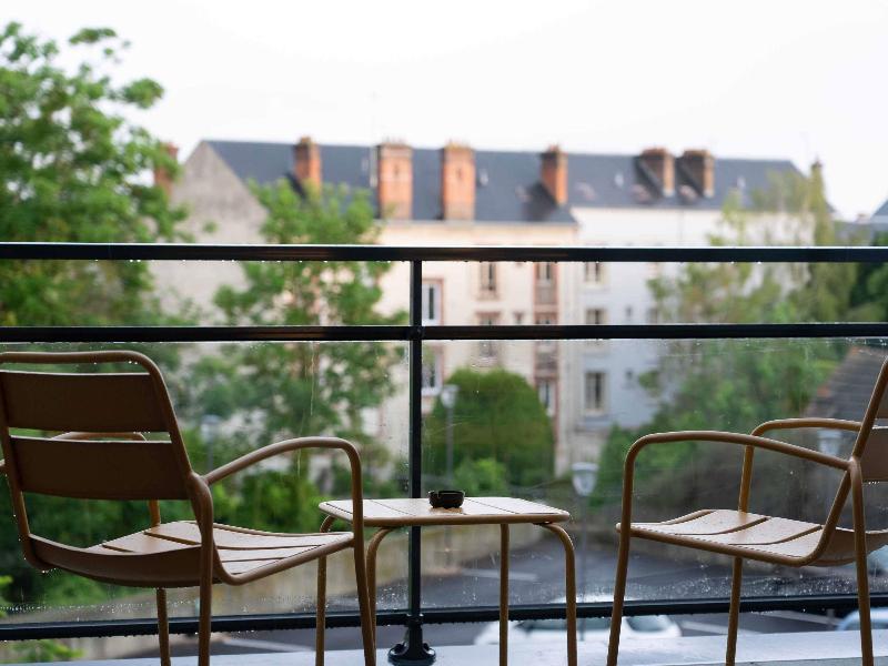 Ibis Styles Dreux Centre Gare image