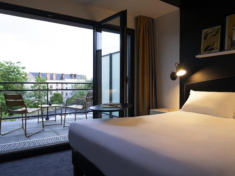 Ibis Styles Dreux Centre Gare image