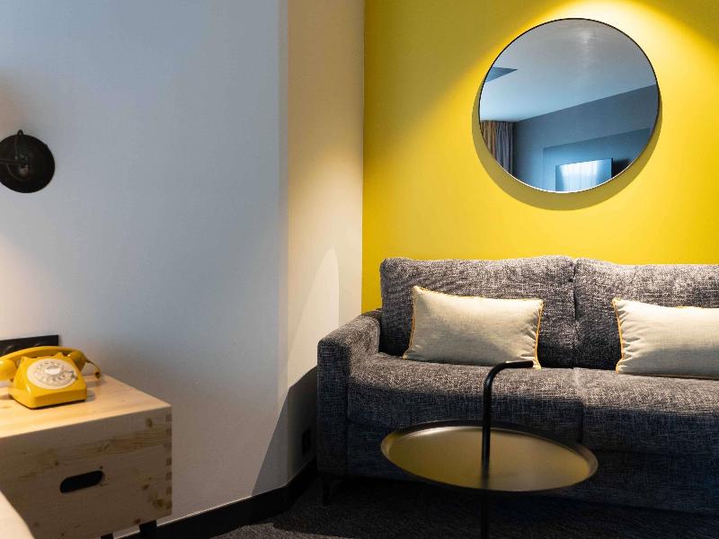 Ibis Styles Dreux Centre Gare image