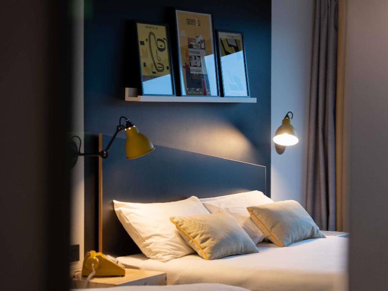 Ibis Styles Dreux Centre Gare image