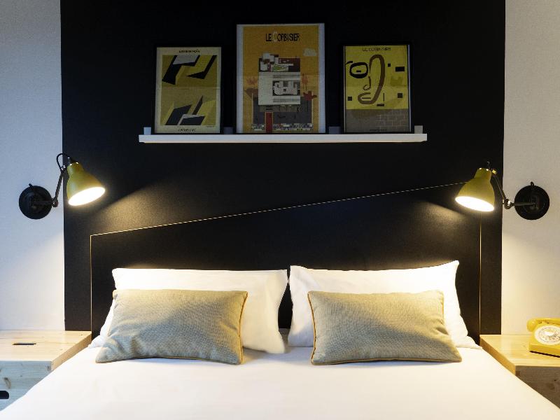 Ibis Styles Dreux Centre Gare image