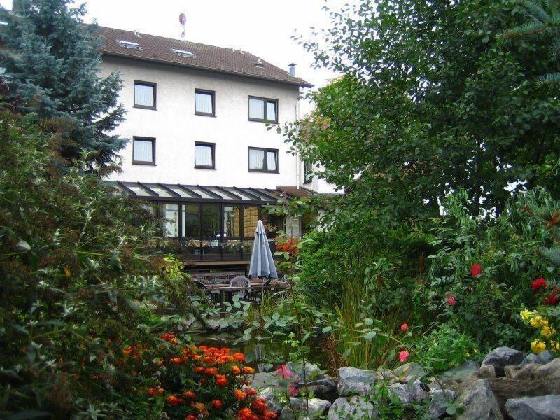Hotel Zum Rosengarten image
