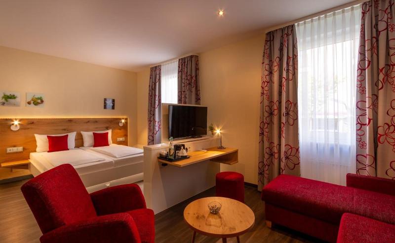 Hotel Zum Rosengarten image