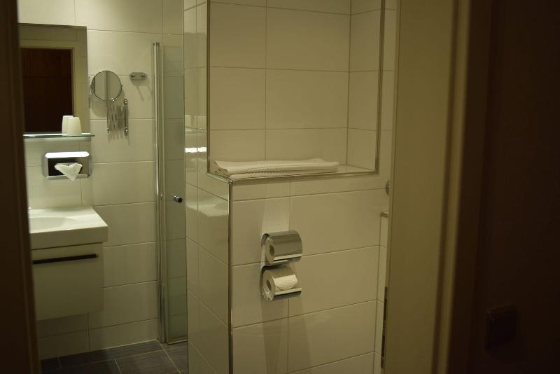 Hotel Zum Rosengarten image