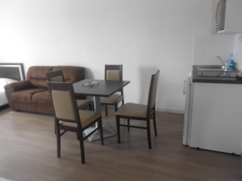 Zenao Appart Hotel Yzeure image