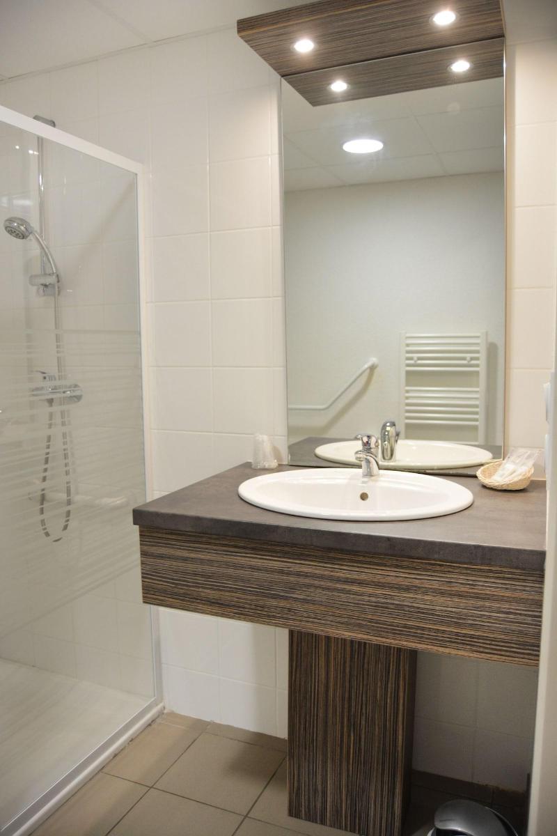 Zenao Appart Hotel Yzeure image