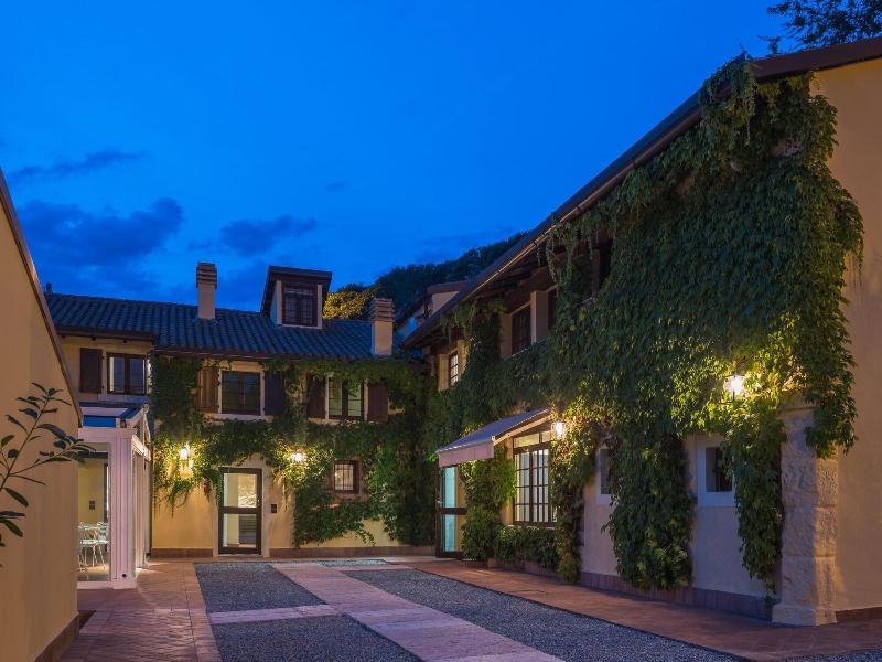Ca Toresele Relais Osteria Garden image