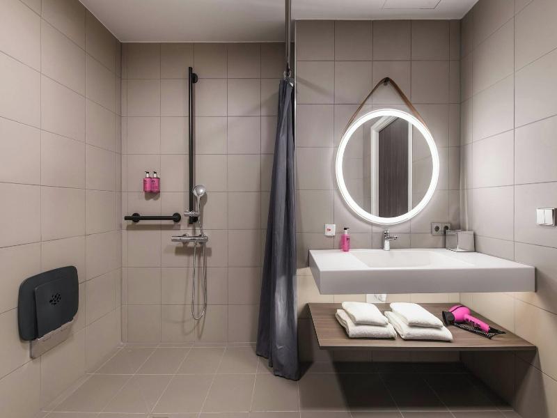 Moxy Stuttgart Feuerbach image