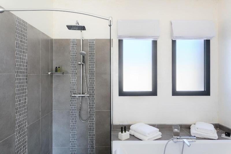 Les Chambres Du Cha Teau Rasque image