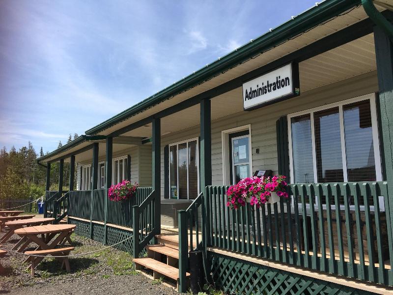 Heron S Nest Cottages image
