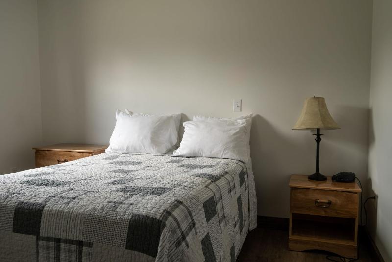 Heron S Nest Cottages image
