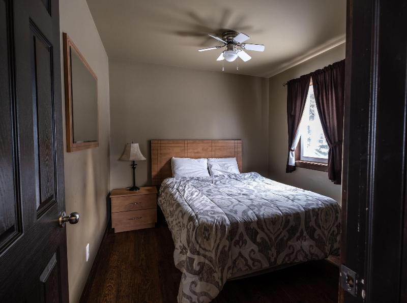Heron S Nest Cottages image