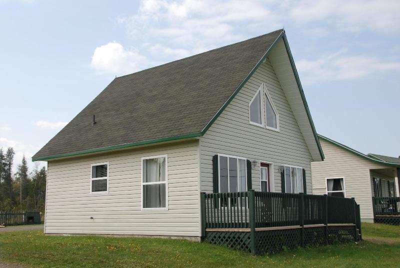 Heron S Nest Cottages image