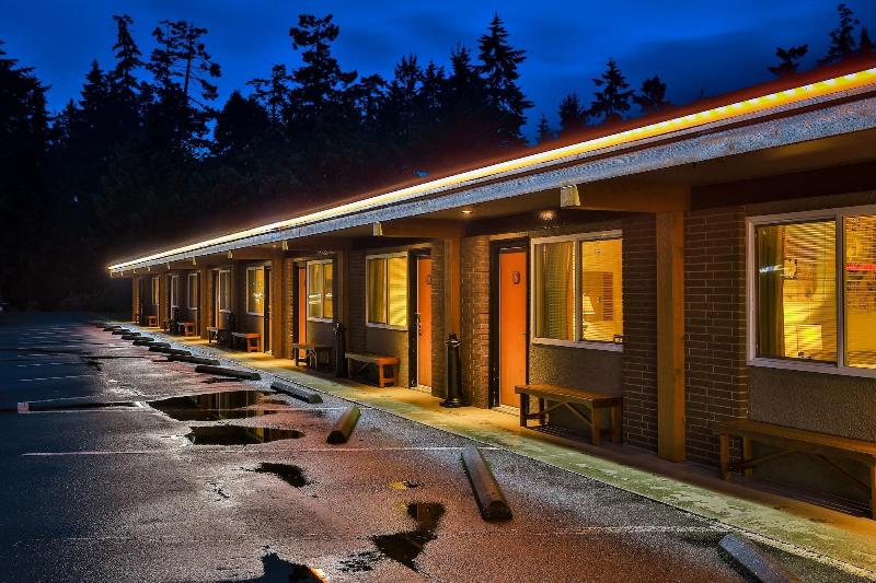 Arbutus Grove Motel