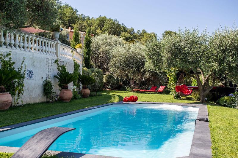 Mas De Provence En Riviera image