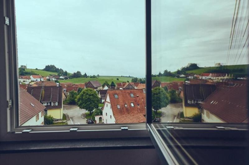 Die Burg image