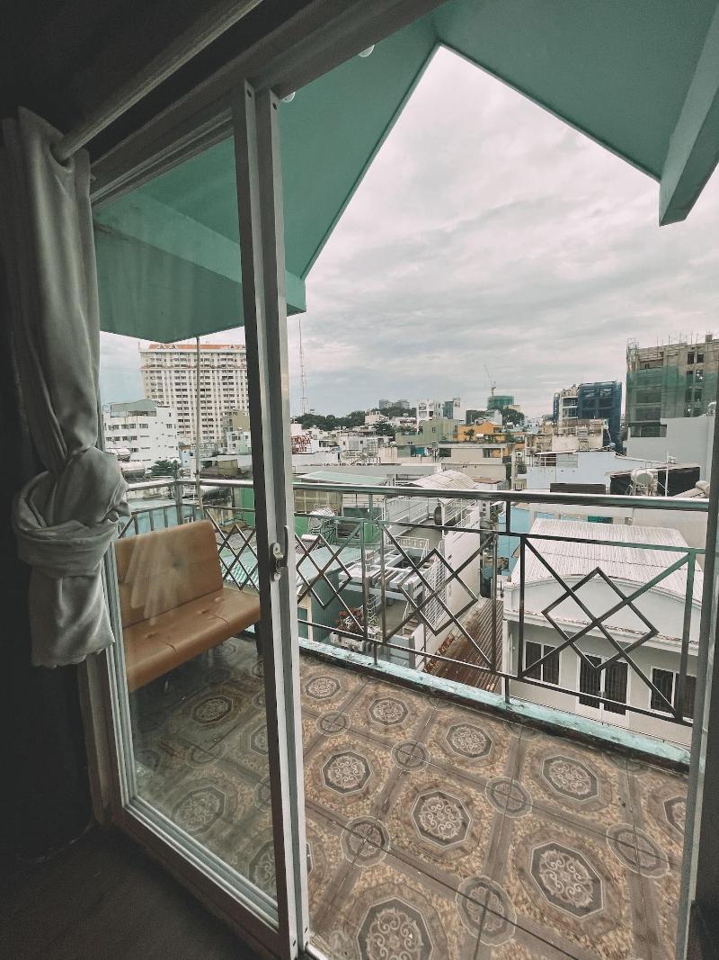 Nha Saigon image