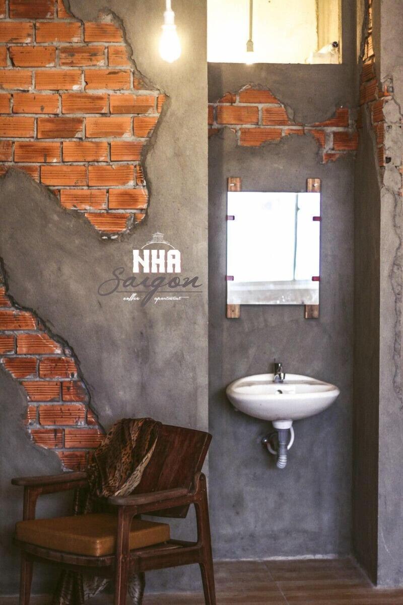 Nha Saigon image